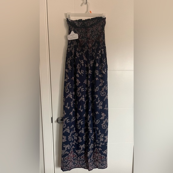 NWT Angie’s Printed Smocked Bodice Strapless Maxi Dress - Picture 2 of 3